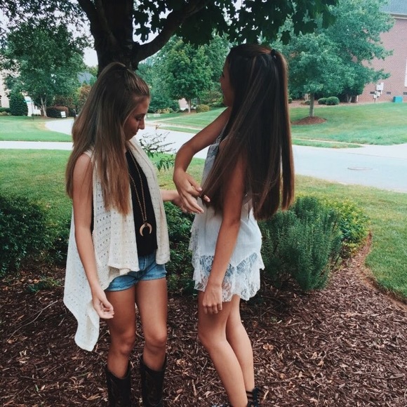 Meet your Posher, Avery - Picture 1 of 1